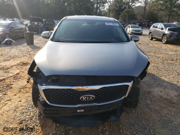 2017 Kia Sorento L with VIN 5XYPG4A35HG266100, listed as a Copart auction lot 47114545 with 164,163 mi miles and Salvage Title. Bid and sale history available at carsss.com. Image 5.