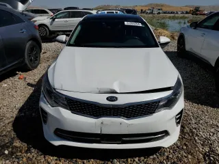 2016 Kia Optima SX Turbo with VIN 5XXGW4L25GG012459, listed as a Copart auction lot 61264204 with 117,785 mi miles and Salvage Title. Bid and sale history available at carsss.com. Image 5.