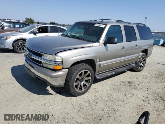 2003 Chevrolet Suburban LT with VIN 3GNEC16T43G178599, listed as a Copart auction lot 62705424 with 227,663 mi miles and Salvage Title. Bid and sale history available at carsss.com. Image 1.