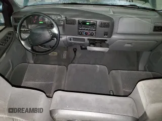 2002 Ford Super Duty F-250 XL with VIN 1FTNW21L02EC99052, listed as a Copart auction lot 76759774 with 84,467 mi miles and Clean Title. Bid and sale history available at carsss.com. Image 8.