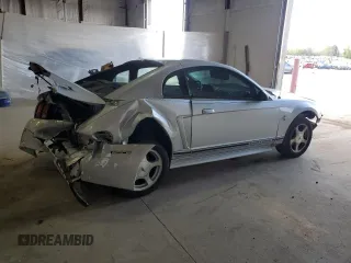 2001 Ford Mustang Standard с VIN 1FAFP40441F187456, выставлен на аукционе Copart как лот 53296415 с пробегом 215 719 миль миль и Списание • Salvage title. История ставок и продаж доступна на DreamBid. Изображение 3.