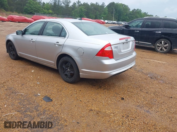2011 Ford Fusion SE with VIN 3FAHP0HA2BR192476, listed as a IAAI auction lot 42088168 with 228,353 mi miles and . Bid and sale history available at DreamBid. Image 3.
