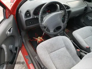 2001 Suzuki Swift GA z VIN 2S2AB21H216604405, wystawiony jako Copart lot #80427254 z przebiegiem 63 703 mil mil oraz Tytuł czysty. Historia ofert i sprzedaży dostępna na DreamBid. Obrazek 8.