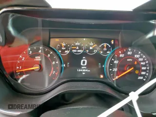 2016 Chevrolet Camaro 2SS with VIN 1G1FG1R76G0136647, listed as a Copart auction lot 60449895 with 124,354 mi miles and Salvage title. Bid and sale history available at DreamBid. Image 9.