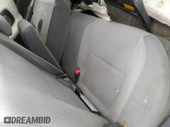 2004 Toyota Prius with VIN JTDKB20U840059692, listed as a IAAI auction lot 42131209 with 258,246 mi miles. Bid and sale history available at carsss.com. Image 8.