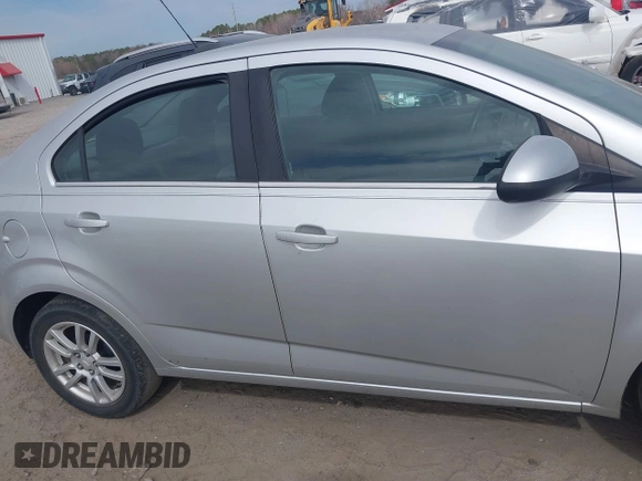 2015 Chevrolet Sonic LT with VIN 1G1JC5SH5F4157626, listed as a IAAI auction lot 41716333 with 131,866 mi miles and . Bid and sale history available at DreamBid. Image 13.