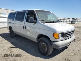 2005 Ford Econoline Passenger XL with VIN 1FBNE31L05HA76283, listed as a Copart auction lot 65845314 with Not Provided miles and Clean Title. Bid and sale history available at carsss.com. Image 4.