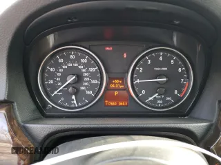 2008 BMW 3 Series 335xi with VIN WBAVD53538A285102, listed as a Copart auction lot 47385935 with 117,640 mi miles and Salvage Title. Bid and sale history available at carsss.com. Image 9.