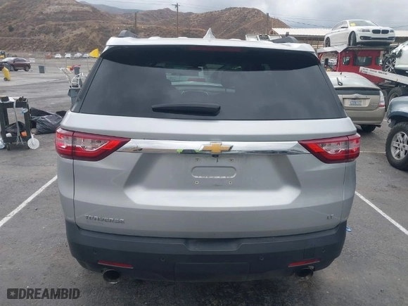 2021 Chevrolet Traverse LT Cloth with VIN 1GNERGKW7MJ257900, listed as a IAAI auction lot 41493360 with 47,412 mi miles. Bid and sale history available at carsss.com. Image 16.