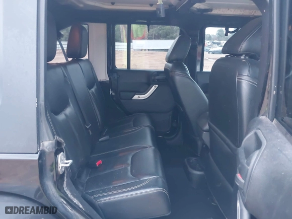 2016 Jeep Wrangler Unlimited 75th Anniversary with VIN 1C4BJWEG2GL158850, listed as a IAAI auction lot 41472080 with 109,789 mi miles. Bid and sale history available at carsss.com. Image 8.