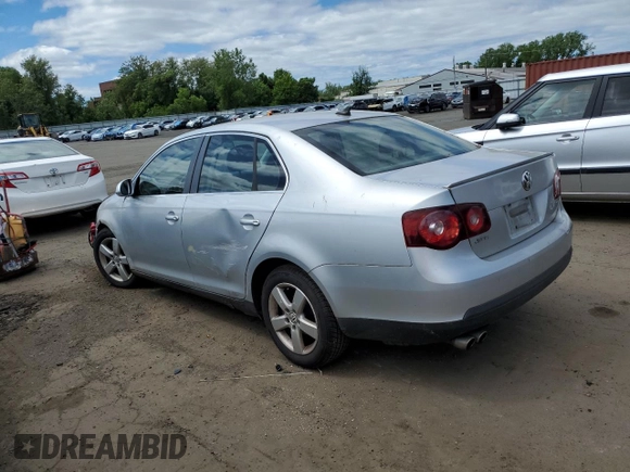2008 Volkswagen Jetta SE with VIN 3VWRZ71K98M197780, listed as a Copart auction lot 56921725 with 172,801 mi miles and Salvage title. Bid and sale history available at DreamBid. Image 2.