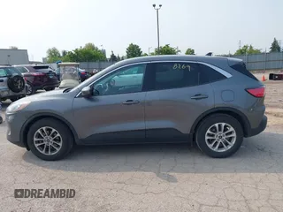 2021 Ford Escape SE с VIN 1FMCU0G62MUA73988, выставлен на аукционе IAAI как лот 42468269 с пробегом 75 827 миль миль и . История ставок и продаж доступна на DreamBid. Изображение 14.