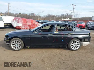 2013 BMW 5 Series 528i xDrive with VIN WBAXH5C54DD107785, listed as a IAAI auction lot 41781348 with 80,086 mi miles. Bid and sale history available at carsss.com. Image 15.