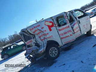 2009 Chevrolet Express Cargo with VIN 1GCFG15X091129140, listed as a IAAI auction lot 41273961 with Not provided miles and . Bid and sale history available at DreamBid. Image 4.