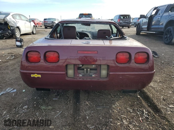 1993 Chevrolet Corvette z VIN 1G1YY23P5P5110452, wystawiony jako Copart lot #43111505 z przebiegiem 96 357 mil mil oraz Szkoda całkowita • Salvage title. Historia ofert i sprzedaży dostępna na DreamBid. Obrazek 6.