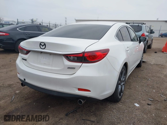 2014 Mazda Mazda6 i Touring with VIN JM1GJ1V6XE1159155, listed as a IAAI auction lot 41885397 with 162,045 mi miles. Bid and sale history available at carsss.com. Image 4.