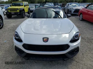 2017 FIAT 124 Spider Elaborazione Abarth z VIN JC1NFAEK3H0122865, wystawiony jako Copart lot #74121844 z przebiegiem 42 643 mil mil oraz Szkody całkowita. Historia ofert i sprzedaży dostępna na DreamBid. Obrazek 5.