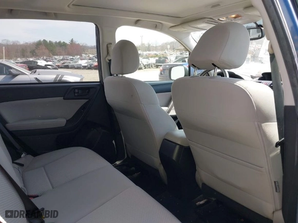 2014 Subaru Forester 2.5i Premium with VIN JF2SJAEC0EH506212, listed as a IAAI auction lot 41790943 with 71,288 mi miles. Bid and sale history available at carsss.com. Image 8.