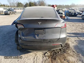 2022 Tesla Model Y Long Range with VIN 7SAYGDEE6NF331851, listed as a Copart auction lot 43600955 with 32,680 mi miles and Salvage Title. Bid and sale history available at DreamBid. Image 6.