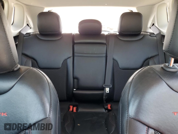 2019 Jeep Compass Trailhawk with VIN 3C4NJDDB2KT739673, listed as a Copart auction lot 50706385 with 106,987 mi miles and Non Repairable. Bid and sale history available at DreamBid. Image 10.