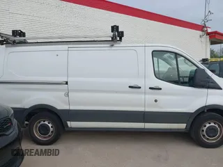 2019 Ford Transit with VIN 1FTYE1YM1KKA96827, listed as a IAAI auction lot 41851228 with 173,048 mi miles. Bid and sale history available at carsss.com. Image 13.