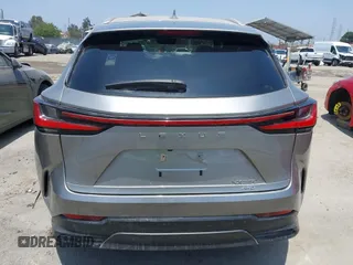 2022 Lexus NX 350 Premium z VIN 2T2GGCEZ1NC008202, wystawiony jako IAAI lot #42438898 z przebiegiem 14 729 mil mil oraz . Historia ofert i sprzedaży dostępna na DreamBid. Obrazek 16.