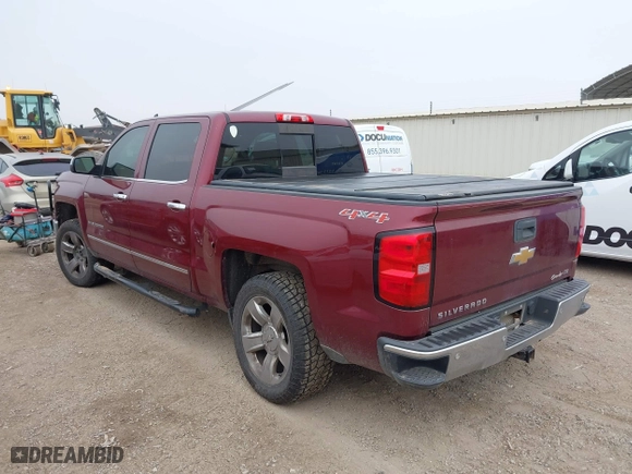 2015 Chevrolet Silverado 1500 LTZ with VIN 3GCUKSECXFG325673, listed as a IAAI auction lot 41585675 with 253,364 mi miles. Bid and sale history available at carsss.com. Image 3.