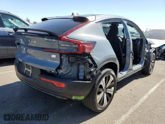 2023 Volvo C40 Plus с VIN YV4ED3GLXP2048984, выставлен на аукционе Copart как лот 70984553 с пробегом 6 816 миль миль и . История ставок и продаж доступна на DreamBid. Изображение 3.