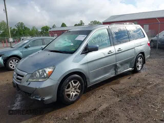 2007 Honda Odyssey EX-L z VIN 5FNRL38717B002725, wystawiony jako IAAI lot #42177209 z przebiegiem 226 706 mil mil oraz . Historia ofert i sprzedaży dostępna na DreamBid. Obrazek 18.