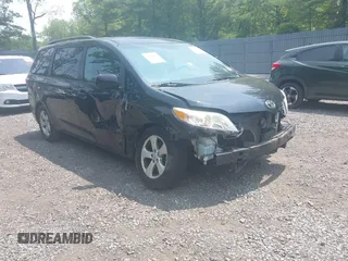 2015 Toyota Sienna LE AAS with VIN 5TDKK3DC8FS587644, listed as a IAAI auction lot 42332813 with 125,675 mi miles and . Bid and sale history available at DreamBid. Image 1.