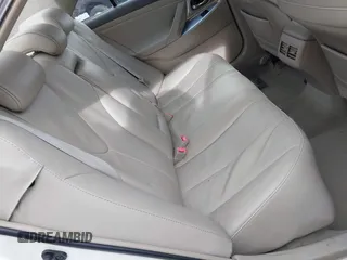 2007 Toyota Camry z VIN 4T1BB46K67U027737, wystawiony jako IAAI lot #42320986 z przebiegiem 142 606 mil mil oraz . Historia ofert i sprzedaży dostępna na DreamBid. Obrazek 8.