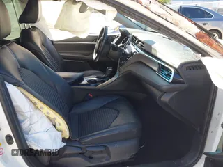 2018 Toyota Camry LE z VIN 4T1B11HKXJU146770, wystawiony jako IAAI lot #41708233 z przebiegiem 106 172 mil mil oraz . Historia ofert i sprzedaży dostępna na DreamBid. Obrazek 5.