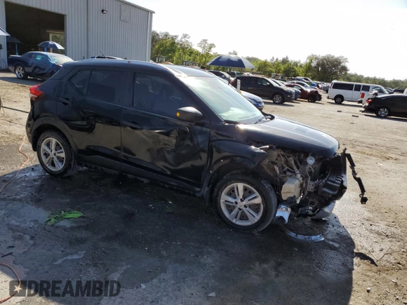 2019 Nissan Kicks S with VIN 3N1CP5CUXKL547273, listed as a Copart auction lot 51662585 with 3,240 mi miles and Non Repairable. Bid and sale history available at DreamBid. Image 4.