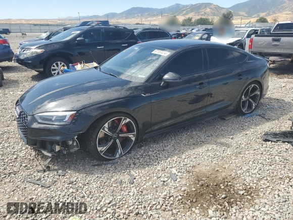 2019 Audi RS 5 Sportback z VIN WUABWCF55KA901621, wystawiony jako Copart lot #67157414 z przebiegiem 99 954 mil mil oraz Szkody całkowita. Historia ofert i sprzedaży dostępna na DreamBid. Obrazek 1.