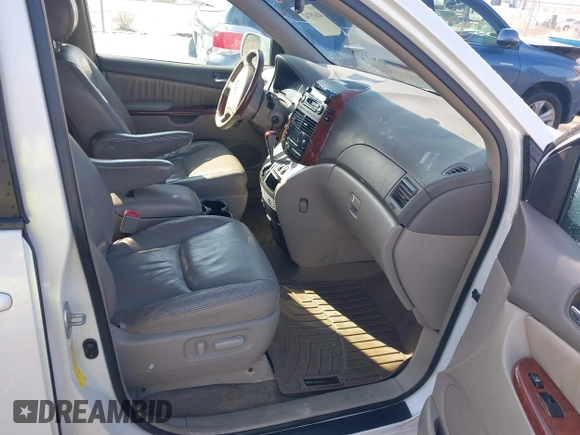 2005 Toyota Sienna XLE with VIN 5TDZA22C85S256737, listed as a IAAI auction lot 41635747 with 195,561 mi miles and . Bid and sale history available at DreamBid. Image 5.