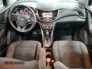 2017 Chevrolet Trax LS with VIN 3GNCJKSB3HL258491, listed as a Copart auction lot 47869575 with 128,613 mi miles and Salvage Title. Bid and sale history available at carsss.com. Image 8.