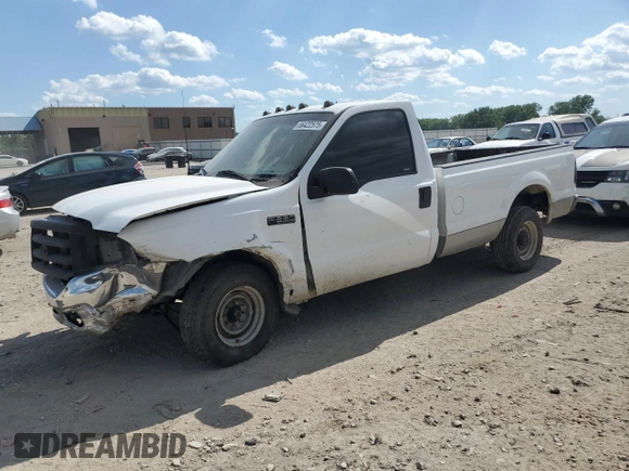 2000 Ford F-250 XL z VIN 1FTNF20L0YEA92980, wystawiony jako Copart lot #56422575 z przebiegiem 210 425 mil mil oraz Szkoda całkowita • Salvage title. Historia ofert i sprzedaży dostępna na DreamBid. Obrazek 1.
