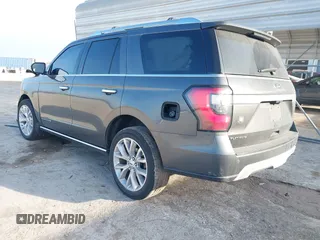 2019 Ford Expedition Platinum with VIN 1FMJU1LT9KEA48876, listed as a IAAI auction lot 41622102 with 133,087 mi miles. Bid and sale history available at carsss.com. Image 3.