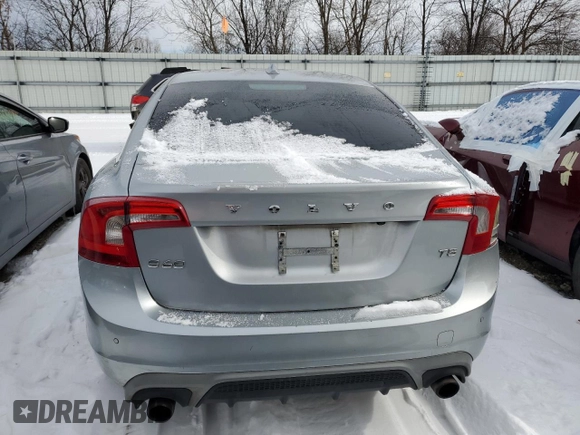 2018 Volvo S60 Dynamic with VIN YV126MFL9J2458491, listed as a Copart auction lot 44911625 with 146,960 mi miles and Clean Title. Bid and sale history available at carsss.com. Image 6.