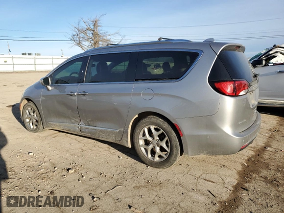 2018 Chrysler Pacifica Limited z VIN 2C4RC1GG8JR226303, wystawiony jako Copart lot #42782995 z przebiegiem 139 837 mil mil oraz Szkoda całkowita • Salvage title. Historia ofert i sprzedaży dostępna na DreamBid. Obrazek 2.