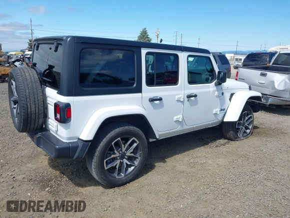 2024 Jeep Wrangler Willys z VIN 1C4RJXN60RW225250, wystawiony jako IAAI lot #42333989 z przebiegiem 35 893 mil mil oraz . Historia ofert i sprzedaży dostępna na DreamBid. Obrazek 4.