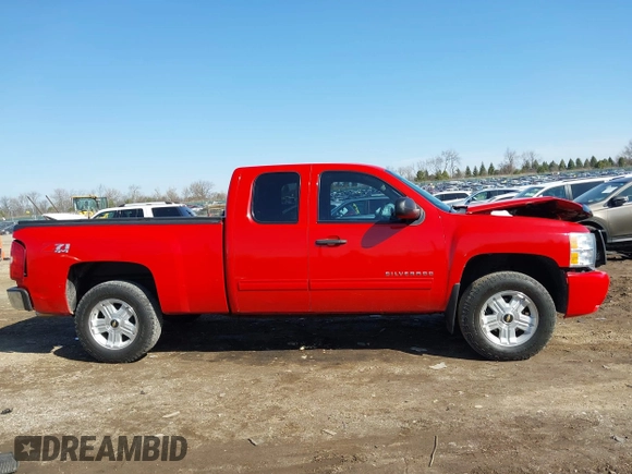 2011 Chevrolet Silverado 1500 LT with VIN 1GCRKSE39BZ460403, listed as a IAAI auction lot 41797797 with 159,608 mi miles and . Bid and sale history available at DreamBid. Image 14.