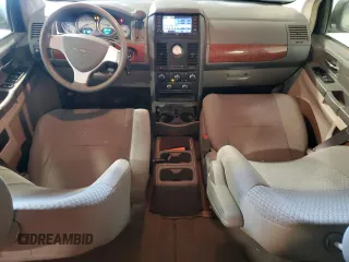 2008 Chrysler Town & Country LX with VIN 2A8HR44H18R687306, listed as a Copart auction lot 44927905 with 196,987 mi miles and Salvage Title. Bid and sale history available at carsss.com. Image 8.