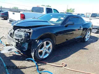 2015 Chevrolet Camaro LT z VIN 2G1FF1E34F9168703, wystawiony jako IAAI lot #42049357 z przebiegiem Nie podano mil oraz . Historia ofert i sprzedaży dostępna na DreamBid. Obrazek 2.