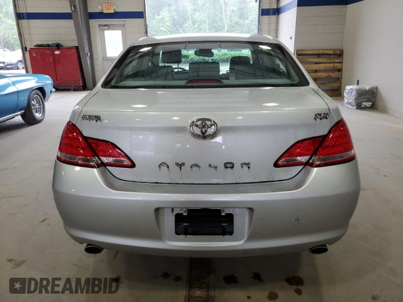 2006 Toyota Avalon XL with VIN 4T1BK36B26U123132, listed as a Copart auction lot 60963825 with 201,776 mi miles and Salvage title. Bid and sale history available at DreamBid. Image 6.