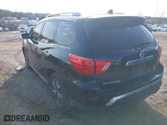 2019 Nissan Pathfinder S z VIN 5N1DR2MMXKC625986, wystawiony jako IAAI lot #41265272 z przebiegiem 124 351 mil mil oraz . Historia ofert i sprzedaży dostępna na DreamBid. Obrazek 3.