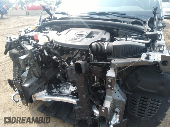 2023 Jeep Grand Cherokee Overland z VIN 1C4RJHDG4PC548084, wystawiony jako IAAI lot #39515221 z przebiegiem Nie podano mil oraz . Historia ofert i sprzedaży dostępna na DreamBid. Obrazek 6.