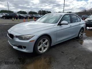 2013 BMW 3 Series 328i xDrive with VIN WBA3B5C58DF595384, listed as a Copart auction lot 49983605 with 162,438 mi miles and Salvage Title. Bid and sale history available at carsss.com. Image 1.