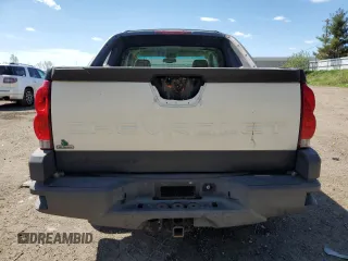 2005 Chevrolet Avalanche LS with VIN 3GNEC12Z25G275359, listed as a Copart auction lot 52913684 with 187,603 mi miles and Clean Title. Bid and sale history available at carsss.com. Image 6.