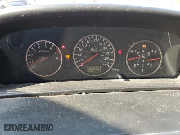 2006 Nissan X-Trail XE z VIN JN8BT08T06W100432, wystawiony jako Copart lot #70907374 z przebiegiem 263 759 mil mil oraz Szkody całkowita. Historia ofert i sprzedaży dostępna na DreamBid. Obrazek 9.